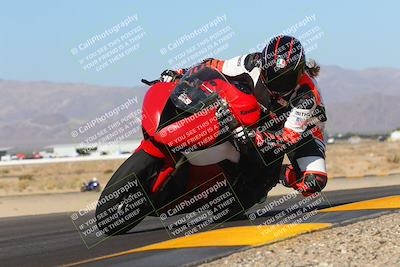 media/Oct-08-2022-SoCal Trackdays (Sat) [[1fc3beec89]]/Turn 9 Inside (10am)/